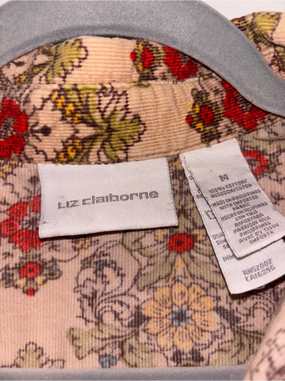 Liz Claiborne vintage button up - Picture 4 of 4